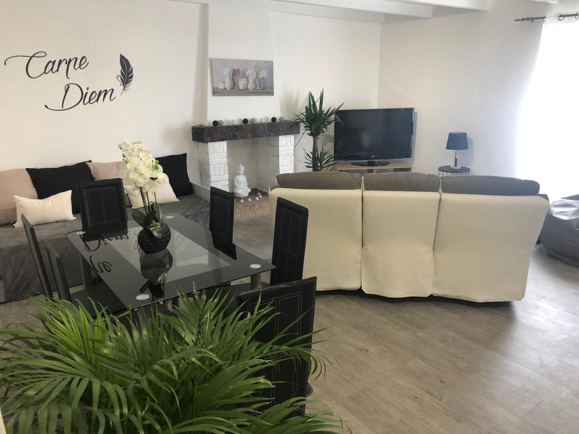 Loue Tres Bel App 75 M2 Deco Modern 150 M Port- Ville Close-Halles-Marche 15Mn Concarneau Εξωτερικό φωτογραφία